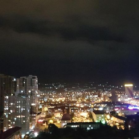 Sky-G Sea View Apartment Batumi Bagian luar foto