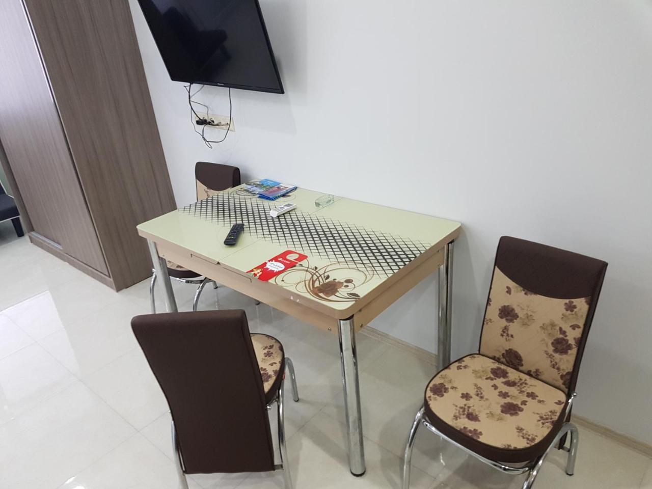 Sky-G Sea View Apartment Batumi Bagian luar foto