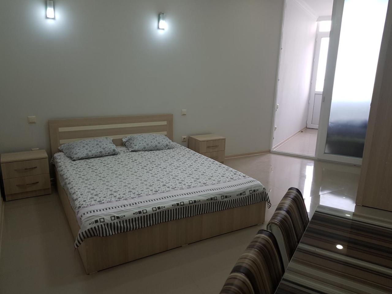 Sky-G Sea View Apartment Batumi Bagian luar foto