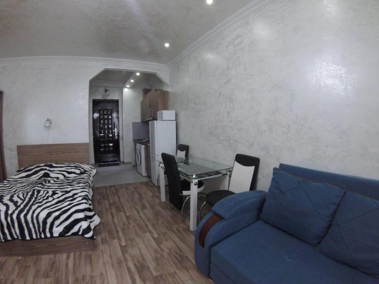 Sky-G Sea View Apartment Batumi Bagian luar foto